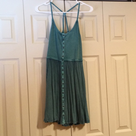 Get ready for summer in this cute sun dress! - Picture 3 of 4